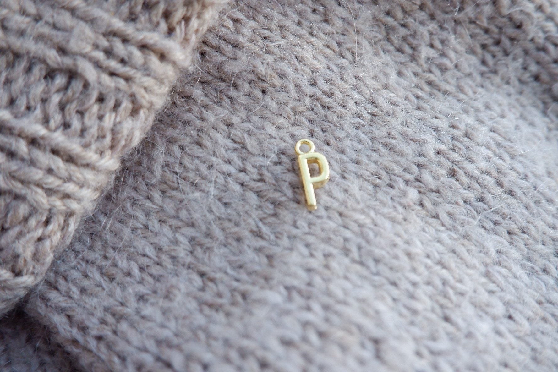 "P"-bogstav-markør (gylden)