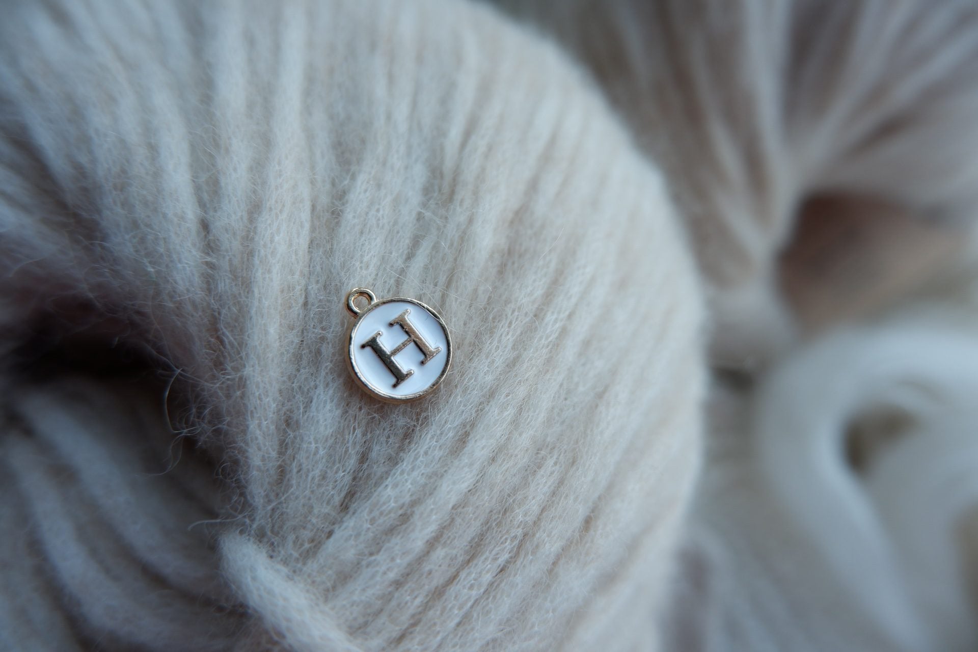 "H"-bogstav-markør (hvid)