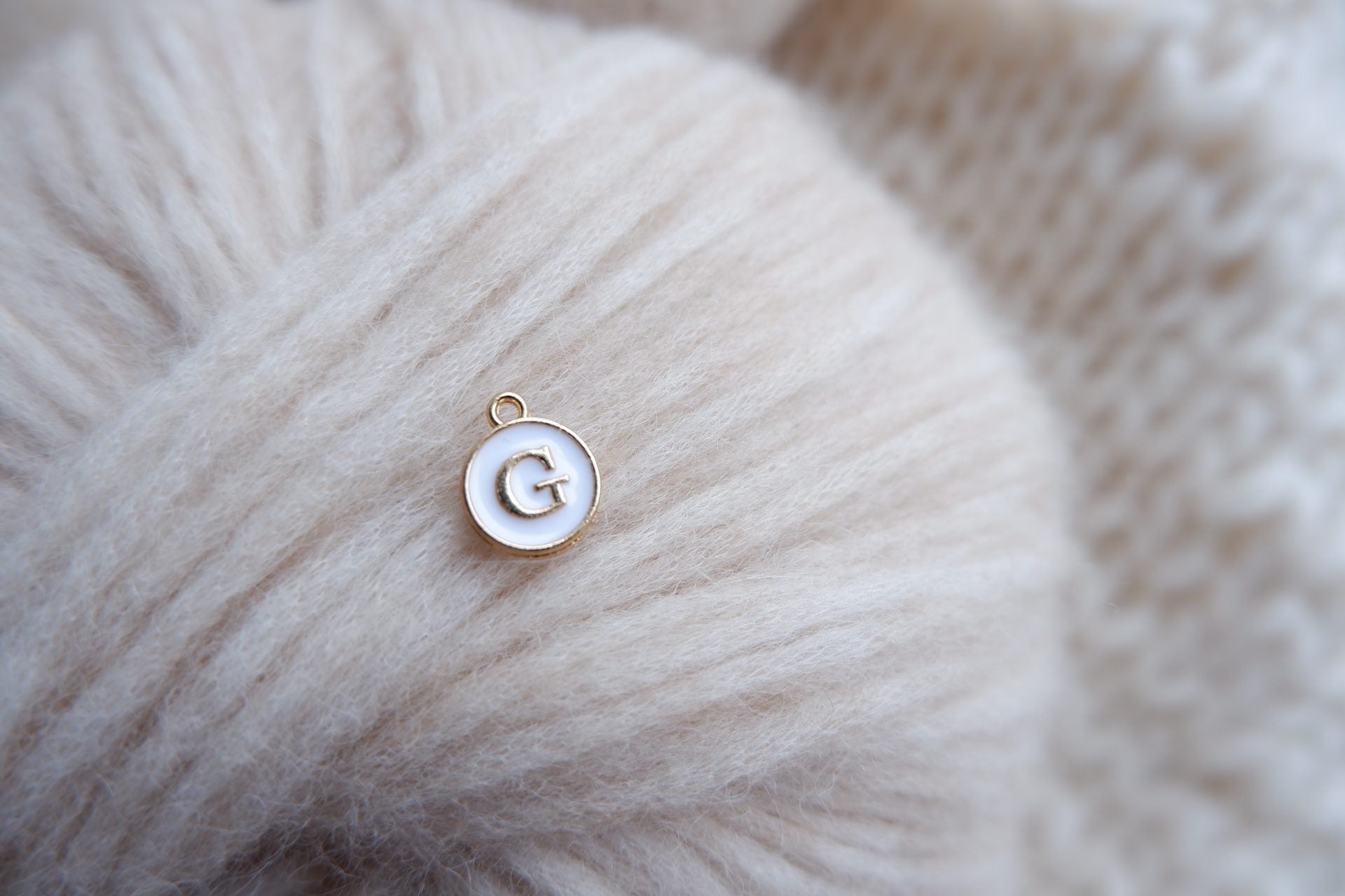 "G"-bogstav-markør (hvid)