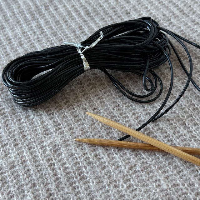Maskewire 100cm (sort)