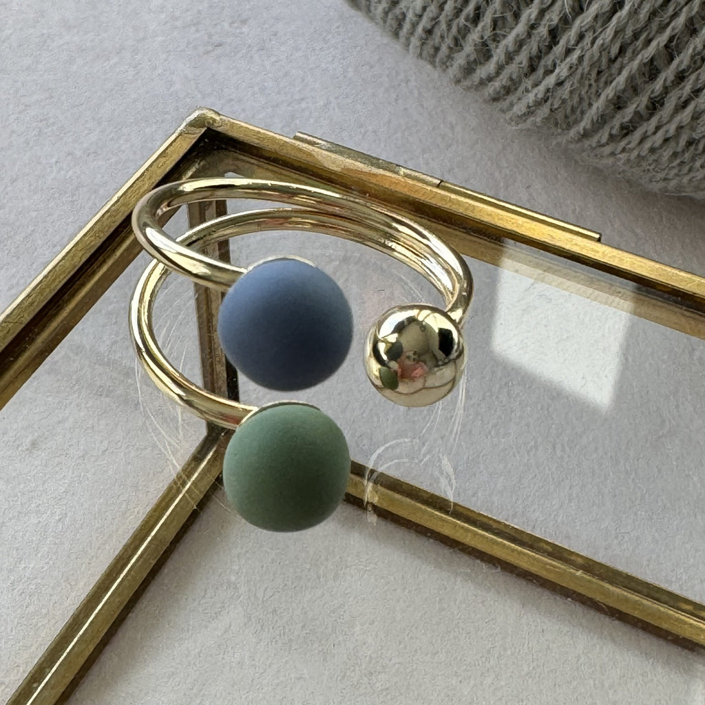 Strikkering - Kuglering, Mosgrøn (forgyldt)