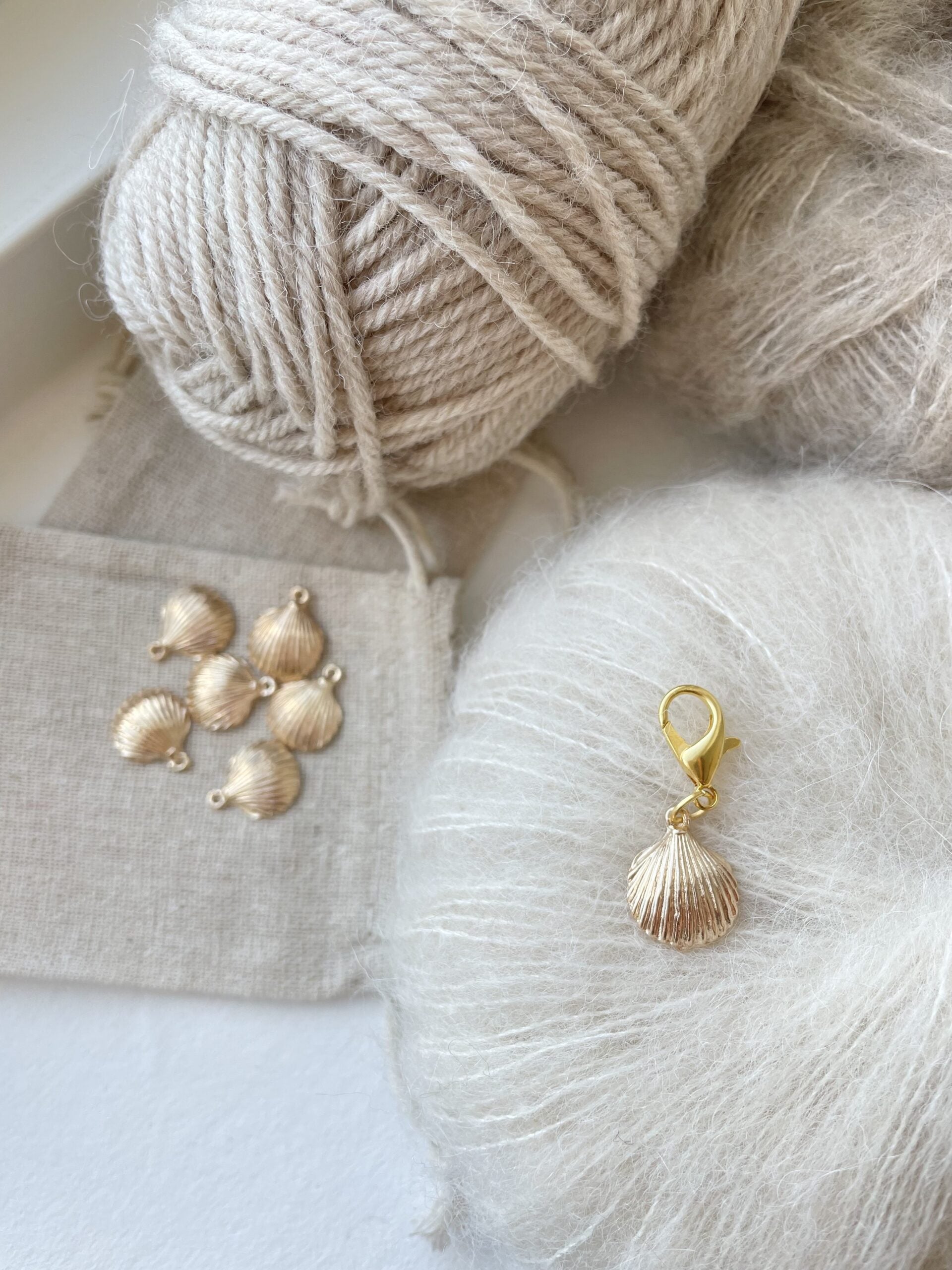 Hjertemusling-markør (guld - metal)