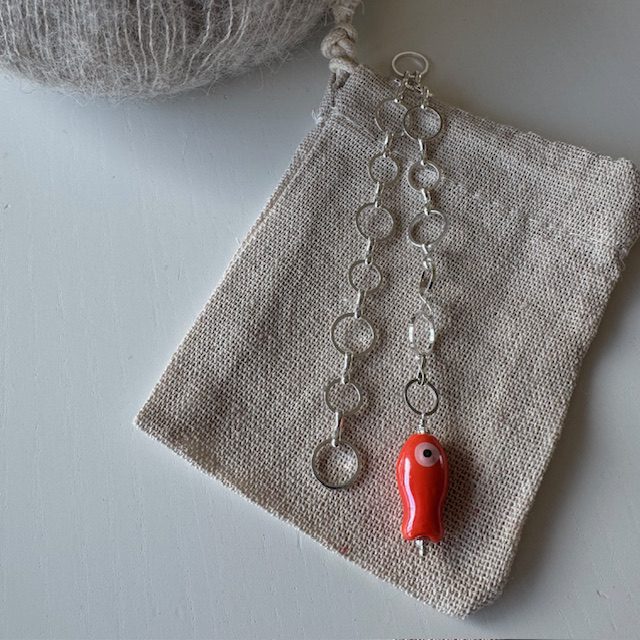 Strikkefisk med porcelænsfisk (Orange)