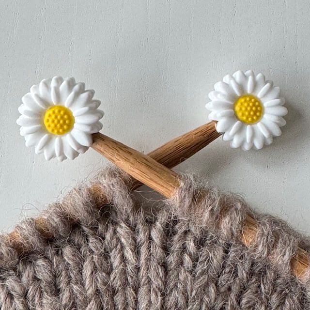 Maskestopper - Daisy, hvid