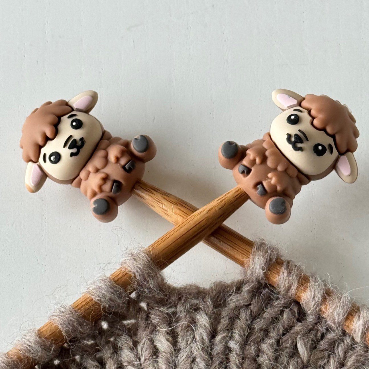 Maskestopper - Får (brunt), 3D