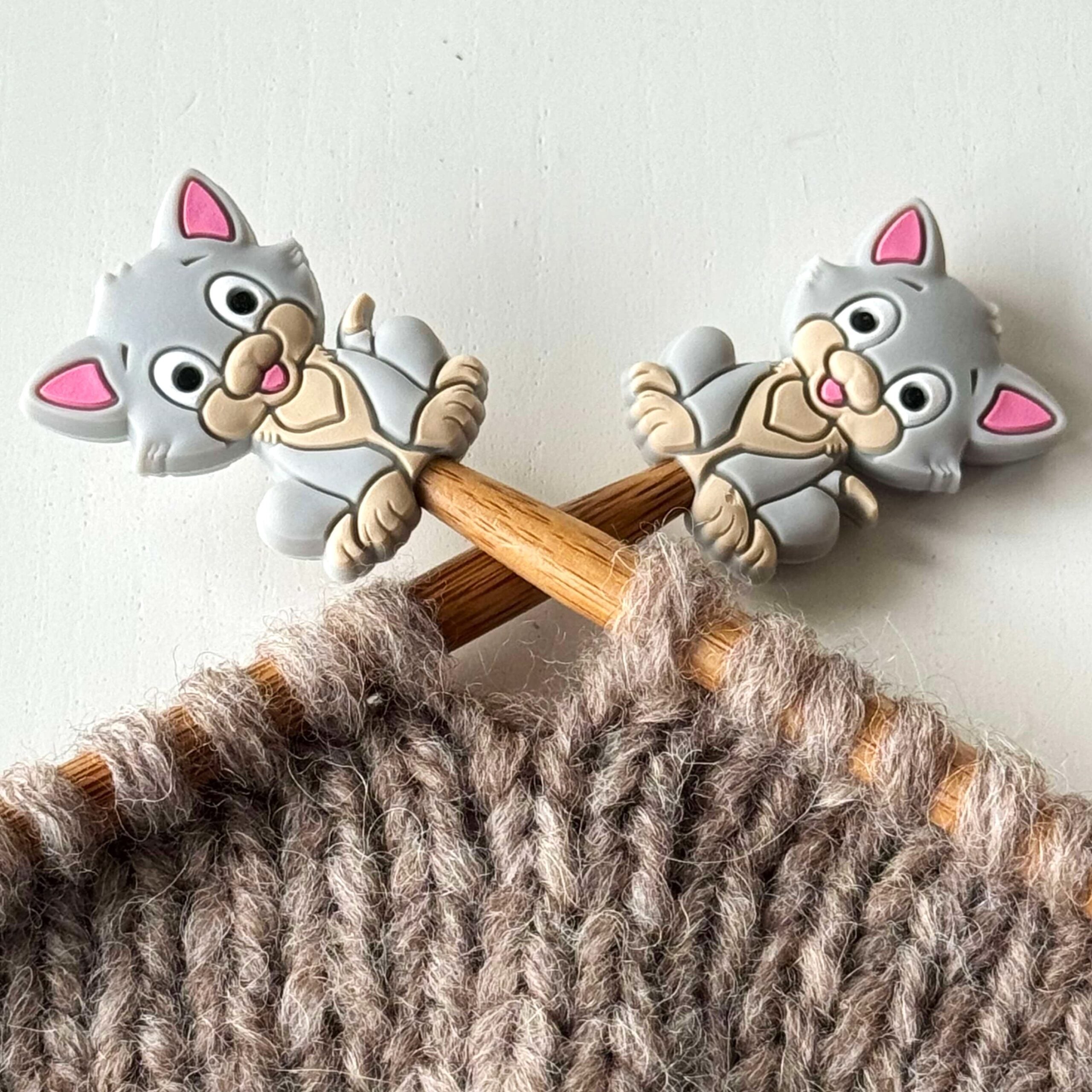 Maskestopper - Glad kat (grå)