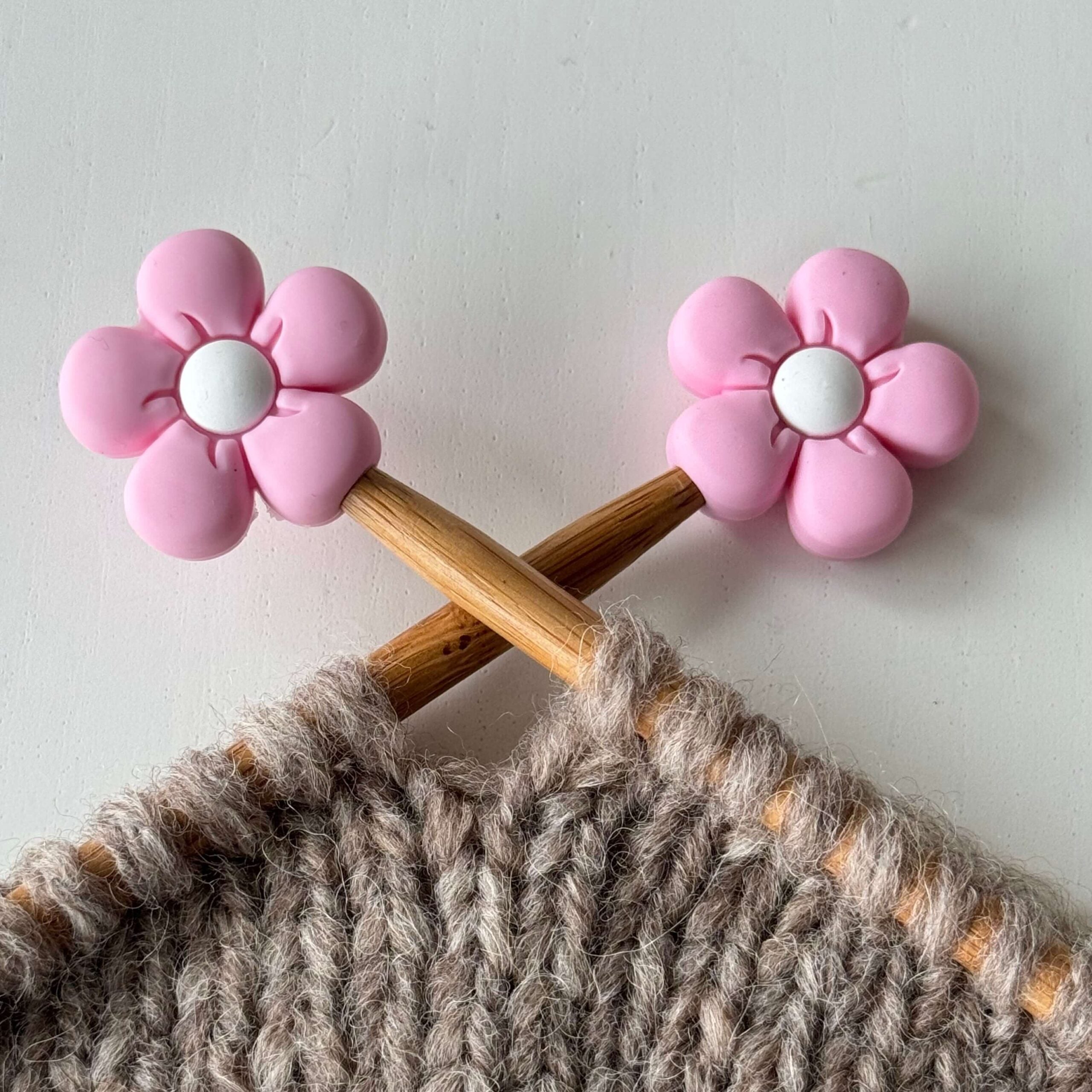 Maskestopper - Lyserød blomst