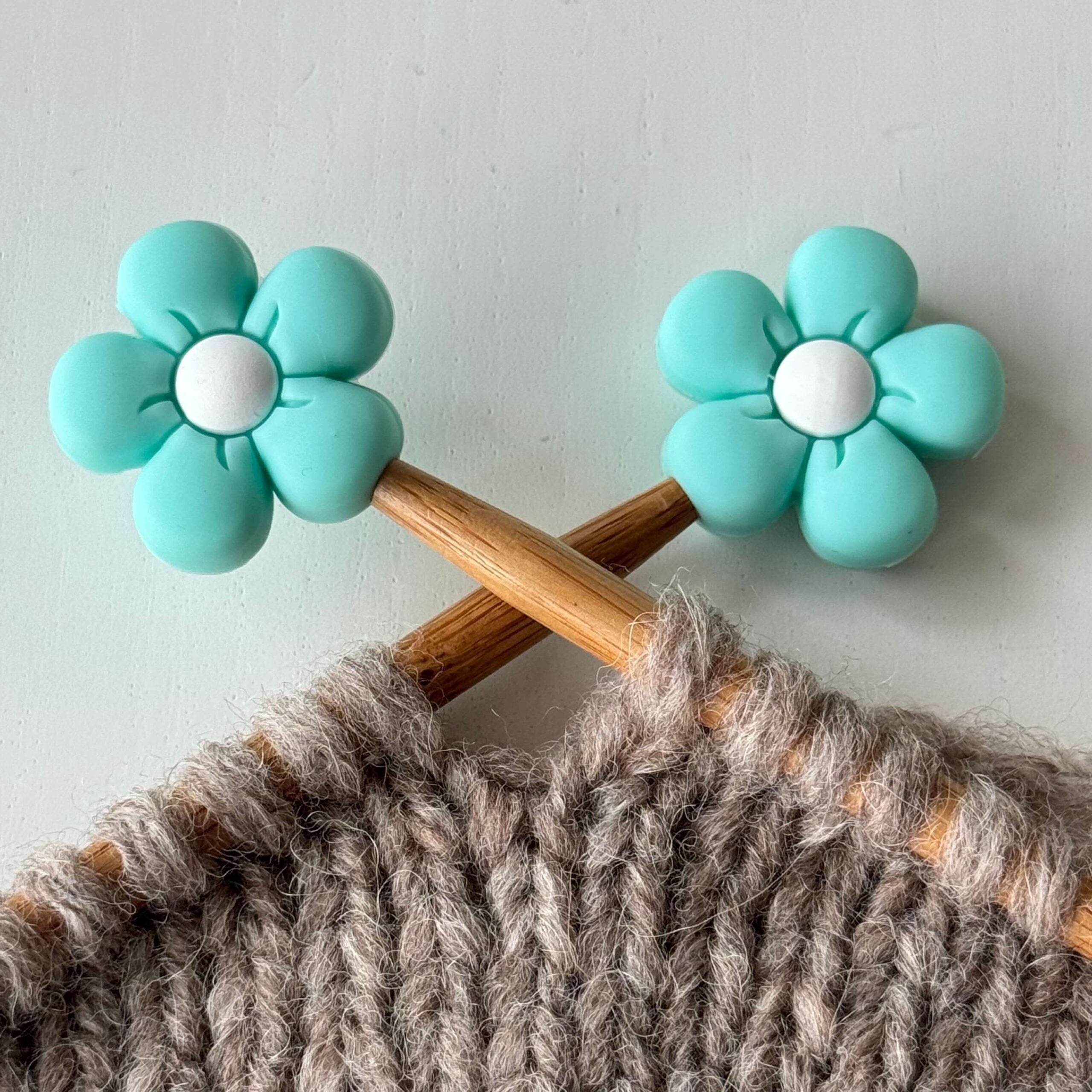 Maskestopper - Turkis blomst